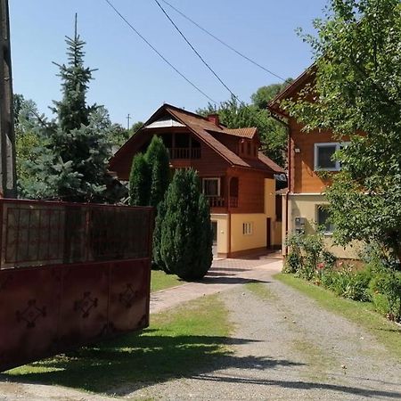 Casa Todea Otel Cîmpeni Dış mekan fotoğraf
