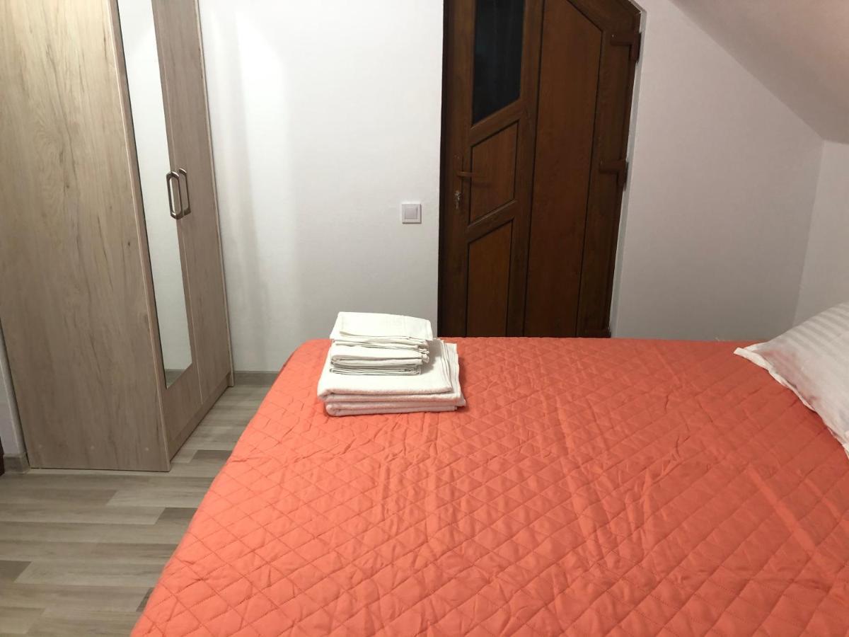 Casa Todea Otel Cîmpeni Dış mekan fotoğraf